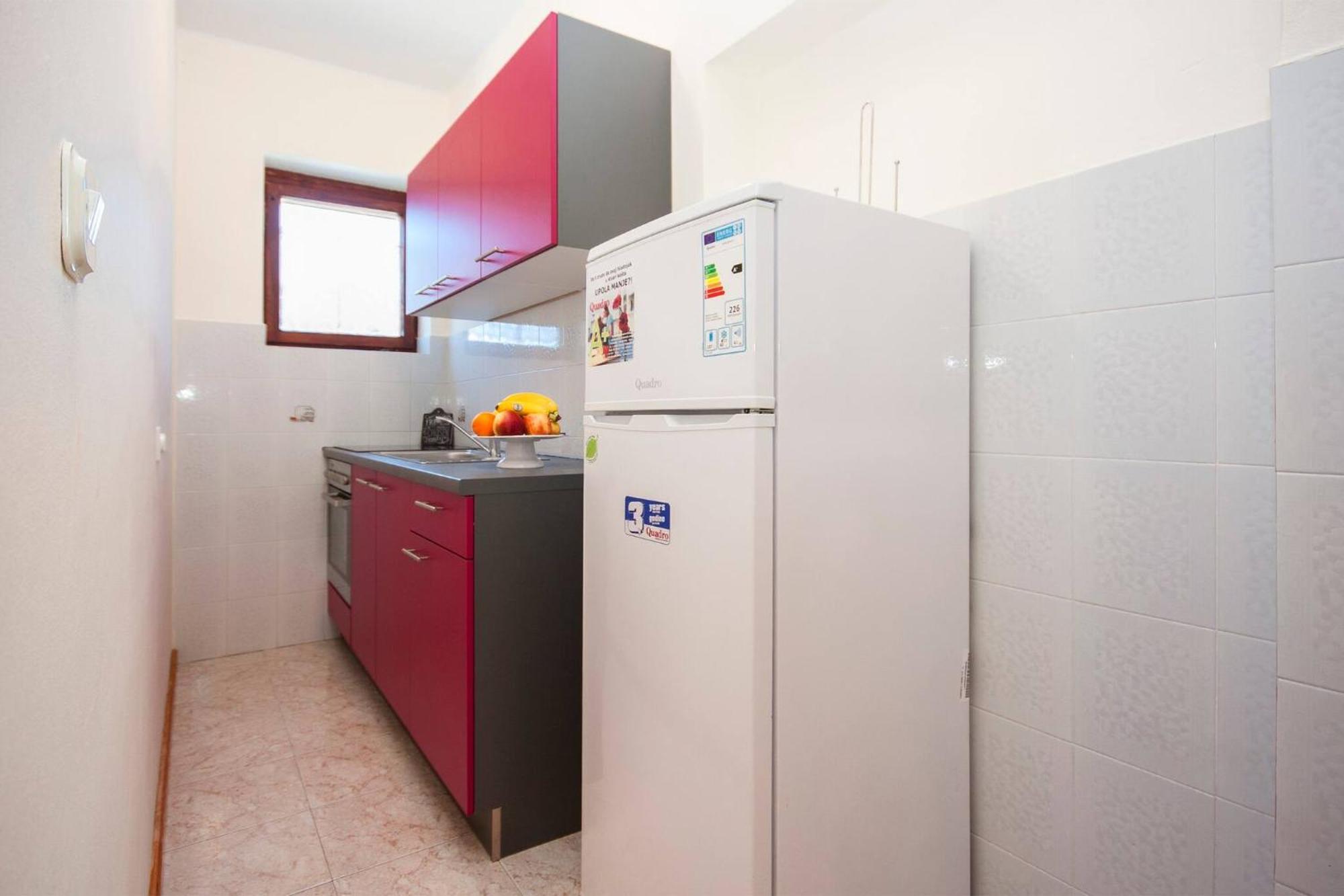 Family Apartments & Rooms Mikelin Primošten Esterno foto